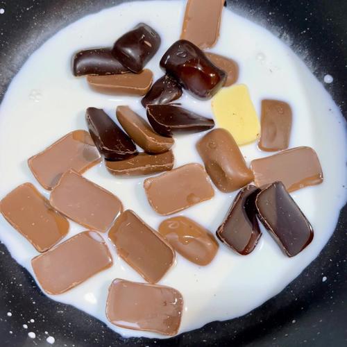 如何自制巧克力牛奶